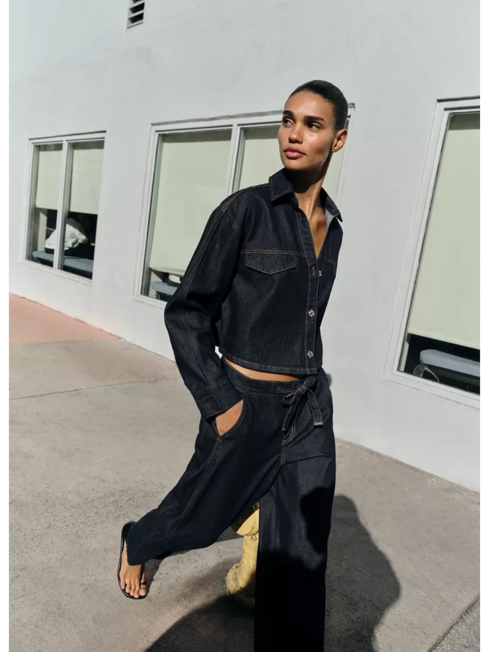 Z1975 HIGH RISE JOGGER WIDE LEG JEANS